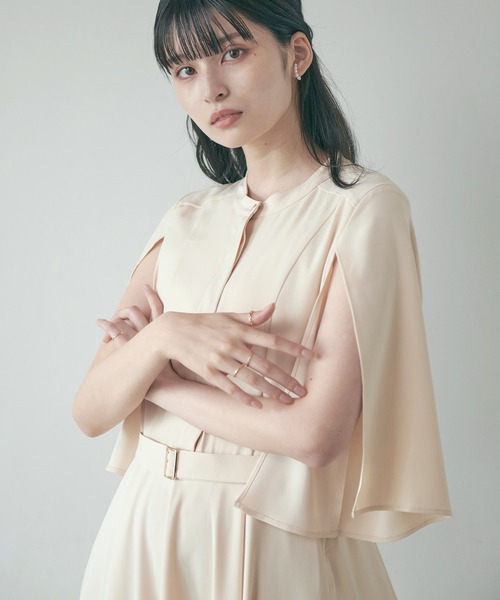 Dita Muaj.（ディータムアージュ）の「【ZOZO限定】スリーブスリットフレアワンピース（ワンピース・レディース・ネイビー/アイボリー・FREE）」の11枚目の写真