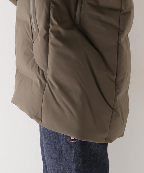 DESCENTE ALLTERRAIN(デサント オルテライン)の「【DESCENTE ALLTERRAIN】 水沢ダウン オーバーサイズダウンジャケット MOUNTANEER BIG(ダウンジャケット/コート・レディース・ブラウン/ブラック・MEDIUM)」の10枚目の写真