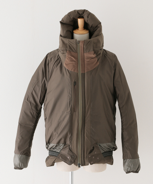 DESCENTE ALLTERRAIN(デサント オルテライン)の「【DESCENTE ALLTERRAIN】 水沢ダウン オーバーサイズダウンジャケット MOUNTANEER BIG(ダウンジャケット/コート・レディース・ブラウン/ブラック・MEDIUM)」の15枚目の写真