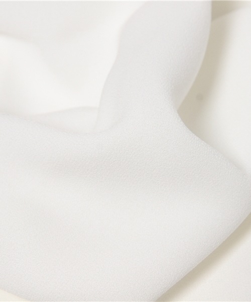 LEPSIM(レプシィム)の「ビジューネック2WAYブラウス 559622(シャツ/ブラウス・レディース・オフホワイト/ベージュ/ダークネイビー・FREE)」の16枚目の写真