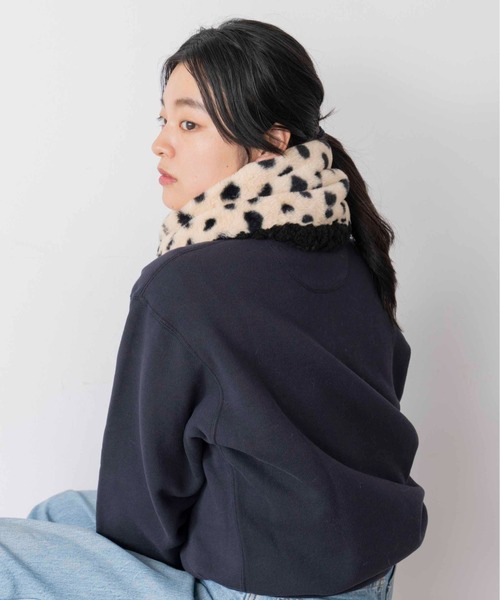 Casselini（キャセリーニ）の「Casselini(キャセリーニ)リバーシブルティペット（マフラー・レディース・ブルー/オフホワイト/アニマル・FREE）」の16枚目の写真