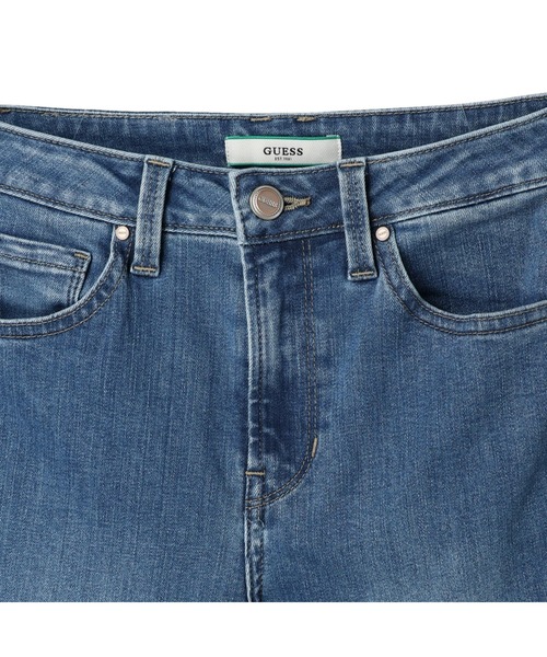 Guess(ゲス)の「Out-Seam Incision Deformed Flare Brush Cut Denim Pants(デニムパンツ・レディース・ダークブルー・24inch/25inch/26inch/27inch/28inch)」の5枚目の写真