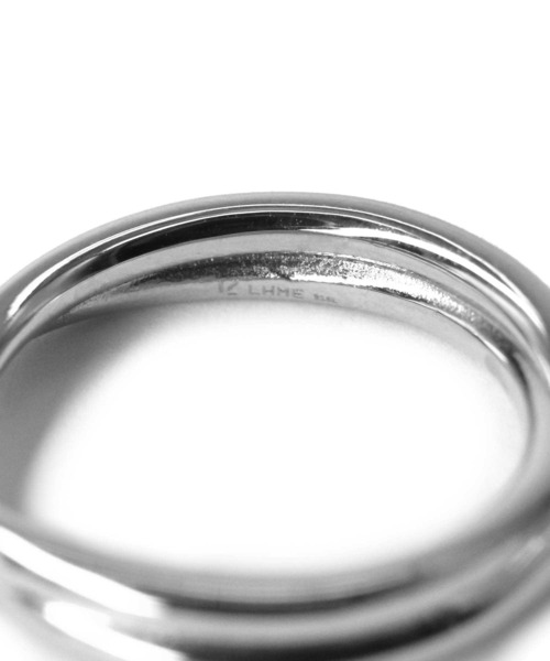 LHME（エルエイチエムイー）の「LHME スリムクロスリング/サージカルステンレス316L（金属アレルギー対応）（リング・レディース・シルバー/イエローゴールド・9号/11号/13号/15号）」の6枚目の写真