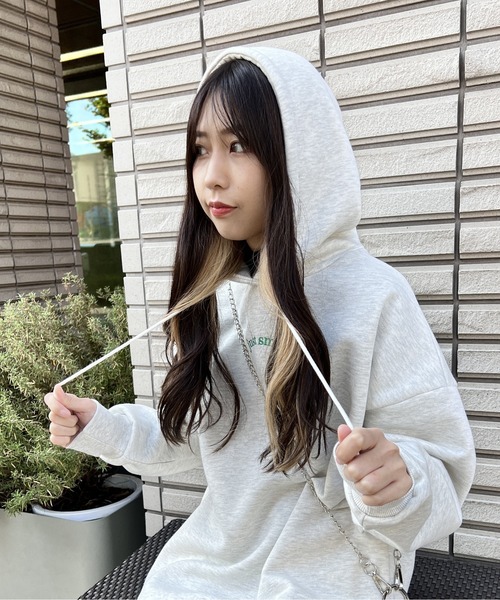 one way（ワンウェイ）の「ロゴBIGパーカー（スウェット・レディース・ライトグレー/ブラック/ホワイト・FREE）」の3枚目の写真