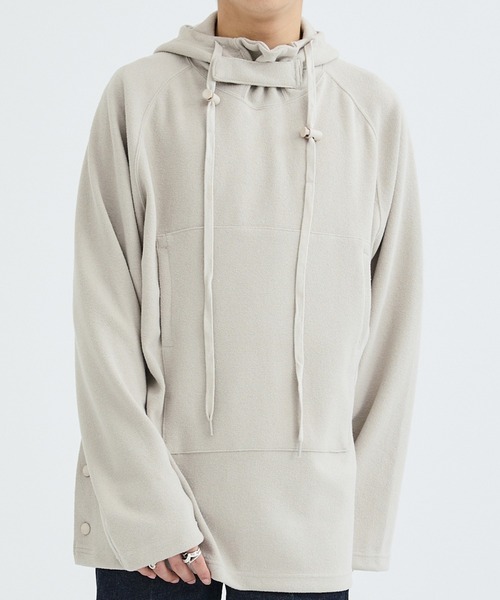 URU(ウル)の「HOODED PARKA(パーカー・メンズ・グリーン/ライトベージュ・1/2)」の2枚目の写真