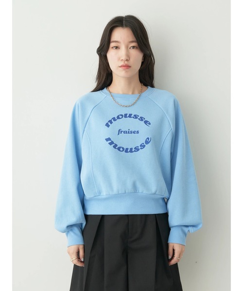 earth music&ecology(アースミュージックアンドエコロジー)の「ショート丈ウラキモウロゴスウェット(Tシャツ/カットソー・レディース・サックスブルー/ホワイト/ベージュ・FREE)」の16枚目の写真