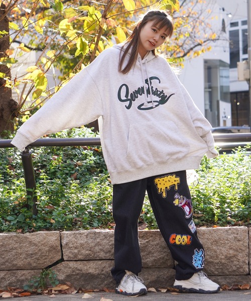 1111clothing(ワンフォークロージング)の「ロゴアップリケ刺繍 ビッグパーカー / パーカー オーバーサイズ ビッグシルエット スウェット フード(パーカー・メンズ・オートミール/オレンジ/ブラウン・L/M)」の5枚目の写真