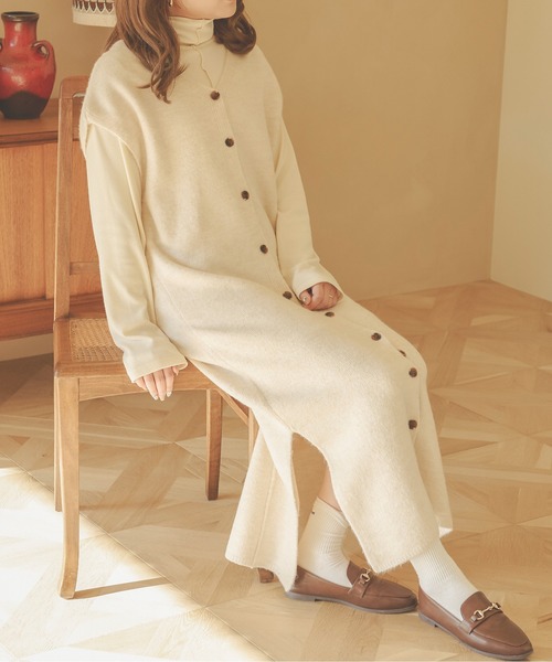 Ambre Neige(アンブルネージュ)の「3WAYボタンニットワンピース/【WEB/EC限定商品】(ワンピース・レディース・アイボリー/ダークブラウン/モカ・FREE)」の7枚目の写真