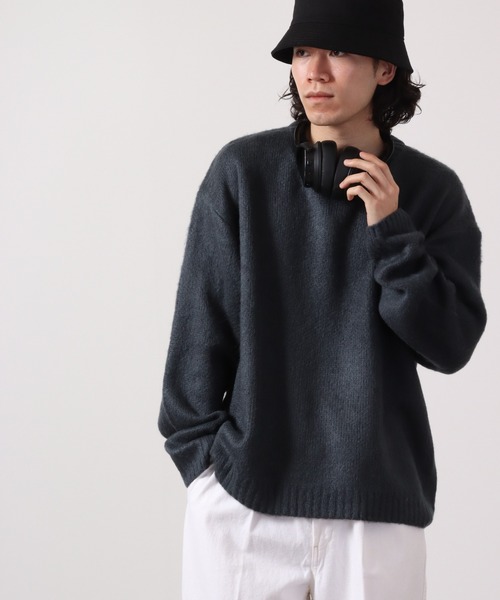 Bling Leads(ブリングリーズ)の「Bling Leads モヘアタッチクルーネックオーバーサイズニット(ニット/セーター・メンズ・マスタード/グリーン/ブラック×ホワイト/ライトグレー/ブラック系その他/ブラウン系その他2/ブラック/エメラルド/ブラック×レッド/ブラウン系その他/グレー系その他/レッド系その他/ブルー系その他/ブラウン系その他3/ホワイト×ブルー/ブラック系その他3/ホワイト×ブラック/ブラック系その他2・L/M)」の19枚目の写真