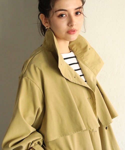aity(アイティ)の「2WAYヨークデザインボリュームコート(トレンチコート・レディース・ベージュ/サンドベージュ/マスタード/グレイッシュベージュ/カーキ/グレー・M)」の6枚目の写真