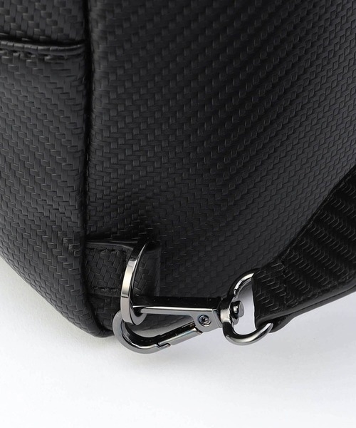 MONSIEUR NICOLE（ムッシュニコル）の「【ex/tra】レザーボディバッグ（ボディバッグ/ウエストポーチ・メンズ・ブラック/グレイッシュベージュ・FREE）」の12枚目の写真