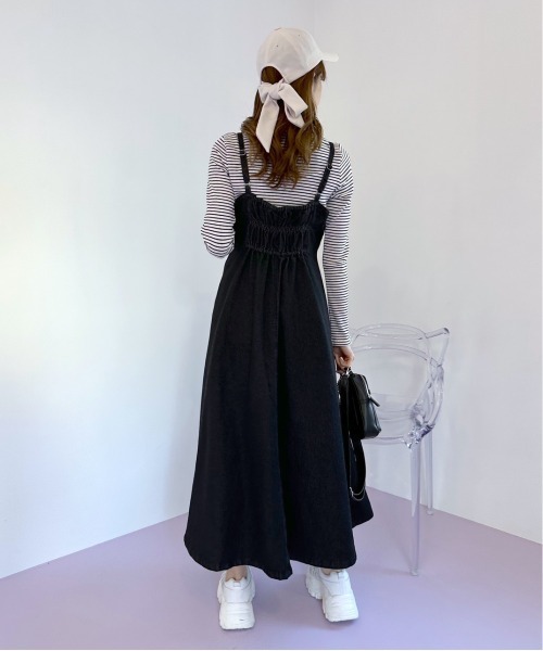 OLIVE des OLIVE（オリーブデオリーブ）の「【WEB限定カラー有】コルセット見えデニムキャミワンピース（ワンピース・レディース・サックスブルー/ワンウォッシュ/ブラック・FREE）」の6枚目の写真