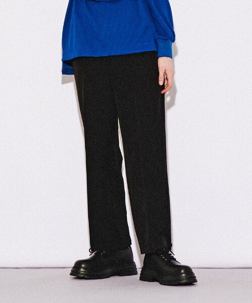 tk.TAKEO KIKUCHI(ティーケータケオキクチ)の「◆ヴィールマテリアル セミワイドストレートパンツ(その他パンツ・メンズ・ブラック/ダークグリーン/ナチュラル・01/02/03)」の2枚目の写真