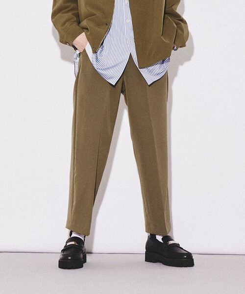 tk.TAKEO KIKUCHI(ティーケータケオキクチ)の「◆ヴィールマテリアル セミワイドストレートパンツ(その他パンツ・メンズ・ブラック/ダークグリーン/ナチュラル・01/02/03)」の3枚目の写真