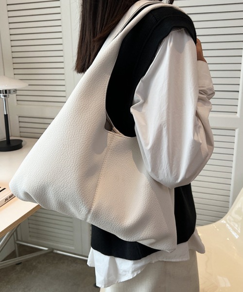 fd style(エフディ スタイル)の「ソフトレザービッグトートバッグ(ショルダーバッグ・レディース・White/Yellow/Black/Brick ・FREE)」の15枚目の写真