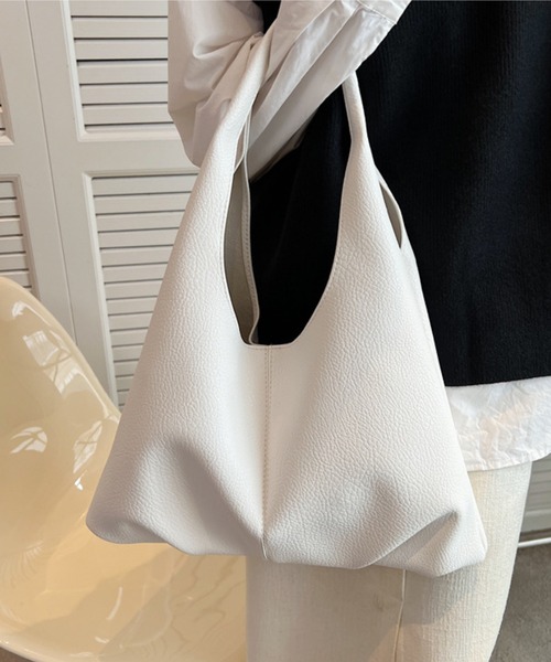 fd style(エフディ スタイル)の「ソフトレザービッグトートバッグ(ショルダーバッグ・レディース・White/Yellow/Black/Brick ・FREE)」の16枚目の写真