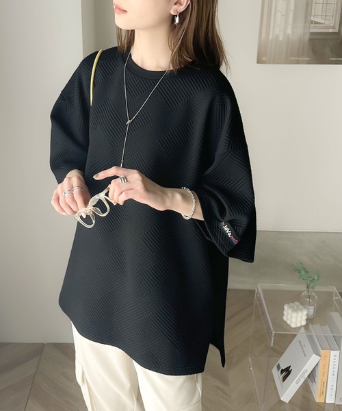 Java(ジャバ)の「《JaVa ジャバコラボ》こなれメンズライク。斜めストライプ柄プルオーバー(Tシャツ/カットソー・レディース・ブラック/ベージュ/ホワイト・MEDIUM/SMALL/X-LARGE/LARGE)」の7枚目の写真