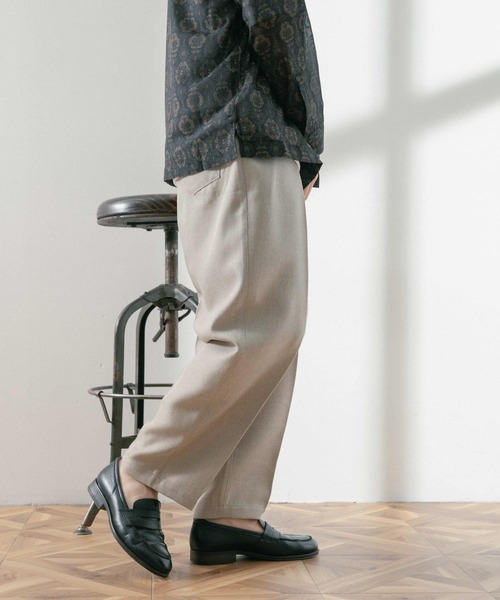 ITEMS URBANRESEARCH（アイテムズ アーバンリサーチ）の「テックリネンEASYケア エフォートレススラックス（スラックス・メンズ・ブラック/ライトベージュ/グリーン・LARGE/MEDIUM）」の10枚目の写真