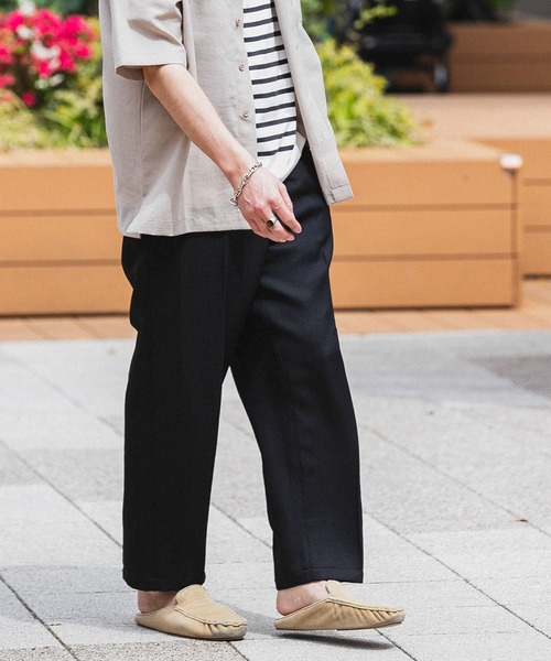 ITEMS URBANRESEARCH（アイテムズ アーバンリサーチ）の「テックリネンEASYケア エフォートレススラックス（スラックス・メンズ・ブラック/ライトベージュ/グリーン・LARGE/MEDIUM）」の13枚目の写真