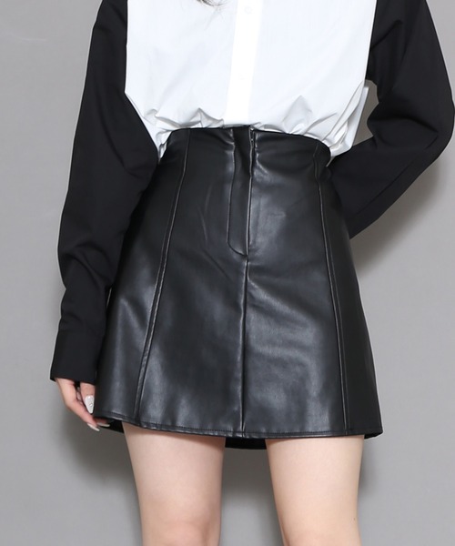 d.i.aの新品合皮ミニスカ Figments（フィグメンツ）の「合皮台形ミニスカート（スカート）」 - WEAR
