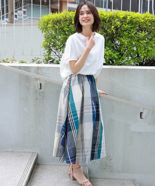 THE SHOP TK (ザ ショップ ティーケー )の「◆【ヒルナンデス!で紹介】【洗濯機で洗える】チェック柄メモリータフタギャザースカート2(スカート・レディース・ホワイト系4/ブラック系1/ブルー系1・12/13)」の5枚目の写真