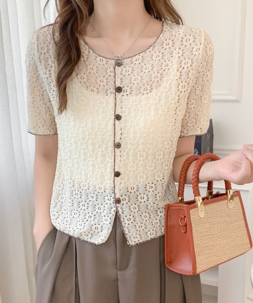 DIAVEL(ディアベル)の「【秋SALE特価中】レースニットトップス/かし半袖花柄ブラウス(シャツ/ブラウス・レディース・ホワイト/ブルー/ブラック/ホワイト系その他/アイボリー・M)」の2枚目の写真