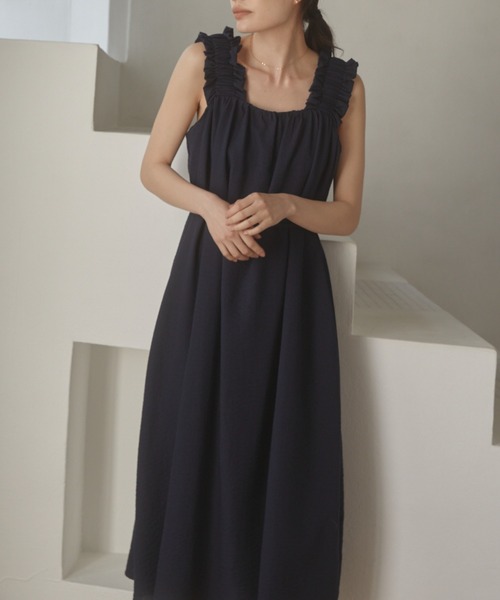 ACYM(アシーム)の「Onemile frill shoulder ワンピース(ワンピース・レディース・ホワイト/ベージュ/ネイビー・FREE)」の19枚目の写真