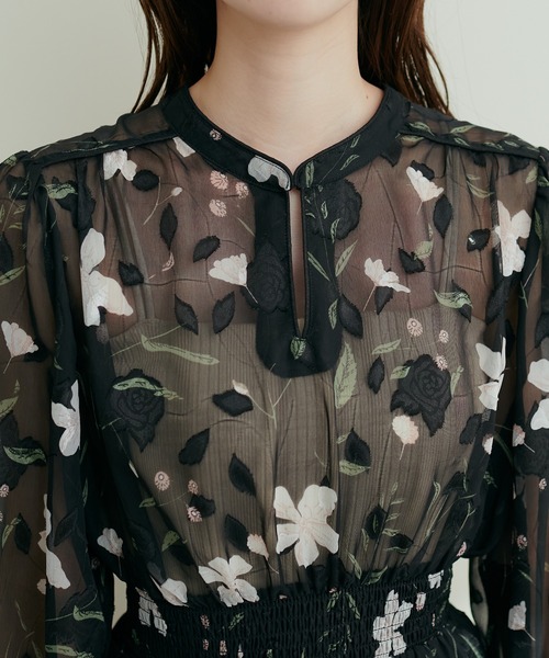 natural couture（ナチュラルクチュール）の「フラワージャガードプチハイパイピングワンピース（ワンピース・レディース・ベージュ/ブラック/オフホワイト・FREE）」の12枚目の写真