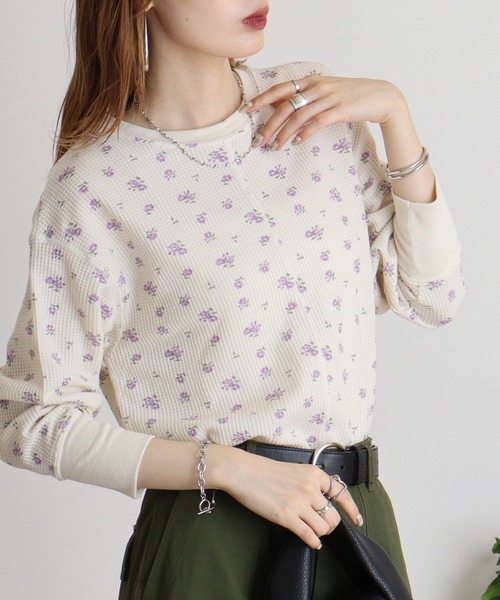 JEMORGAN（ジェーイーモーガン）の「JEMORGAN ワッフル花柄切替ロンT（パック入り）（Tシャツ/カットソー・レディース・ピンク/サックスブルー/ラベンダー・F）」の2枚目の写真