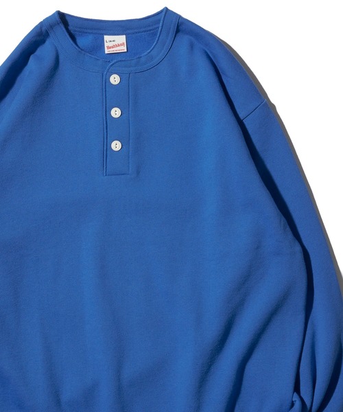 Healthknit（ヘルスニット）の「【Healthknit】Classic Sweat Henley L/S / ヘンリーネック スウェット（スウェット・メンズ・チャコールグレー/グリーン/ブルー/レッド/グレー/ブラック/マスタード/マルーン/ネイビー/サンドベージュ・MEDIUM/X-LARGE/LARGE）」の7枚目の写真