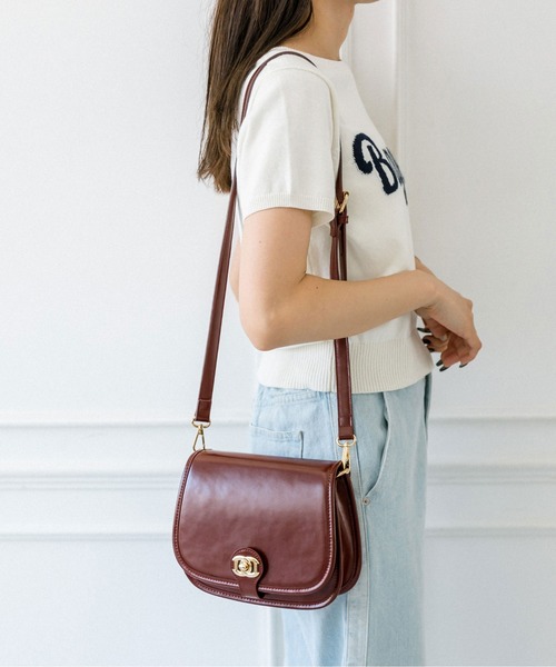 OLIVE des OLIVE（オリーブデオリーブ）の「フラップショルダー　1032120040（ショルダーバッグ・レディース・ダークブラウン/ブラウン/ブラック・FREE）」の10枚目の写真