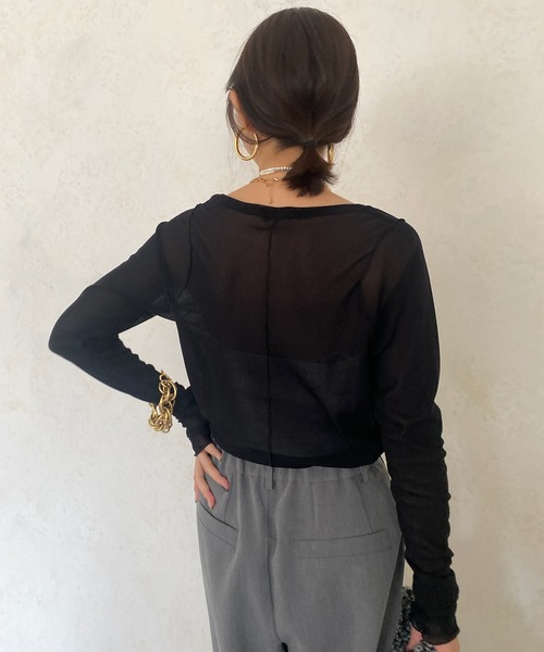 DouDou(ドゥドゥ)の「【WEB限定】 メロークルーネックプルオーバー(Tシャツ/カットソー・レディース・ベージュ/ブラック/オフホワイト・FREE)」の18枚目の写真
