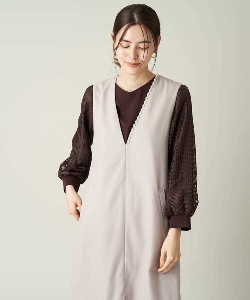 a.v.v（アーヴェヴェ）の「レーススリーブトップス（Tシャツ/カットソー・レディース・パープル/ブラック/ブラウン/アイボリー・36/40/34/38/42）」の17枚目の写真