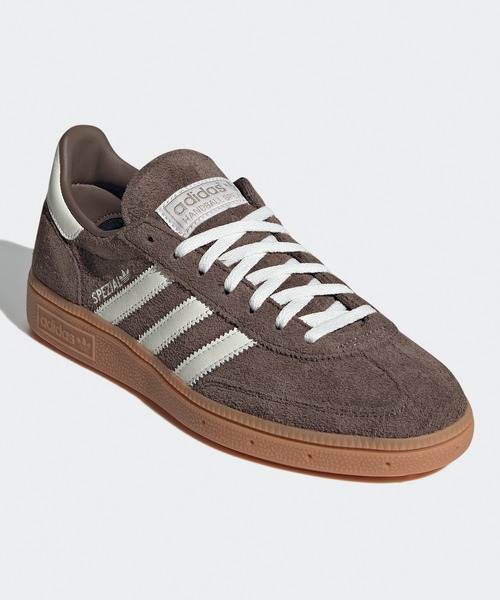 adidas（アディダス）の「adidas/アディダス HANDBALL SPEZIAL ブランドロゴ ガムラバーアウトソール スニーカー 2026年春夏（スニーカー・メンズ・ネイビー/スカイブルー/ブラック/ブルー/ブラック×イエロー/ブラック系/ブラック系2/ダークブラウン/グレー×ホワイト/イエロー/ネイビー×ホワイト/ホワイト×ブラック/ブラック系3/カーキ/ブラック×シルバー/グリーン/グレー系その他/ブラック系その他4/ライトブルー/ベージュ×ブラック・23/25/27/24.5/28/26.5/23.5/27.5/24/26/25.5）」の11枚目の写真