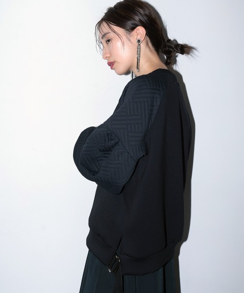 HERENCIA（ヘレンチア）の「キルティングドッキング ラグランスリーブ サイドベルト プルオーバー（スウェット・レディース・ブラック/カーキ/オフホワイト・FREE）」の7枚目の写真
