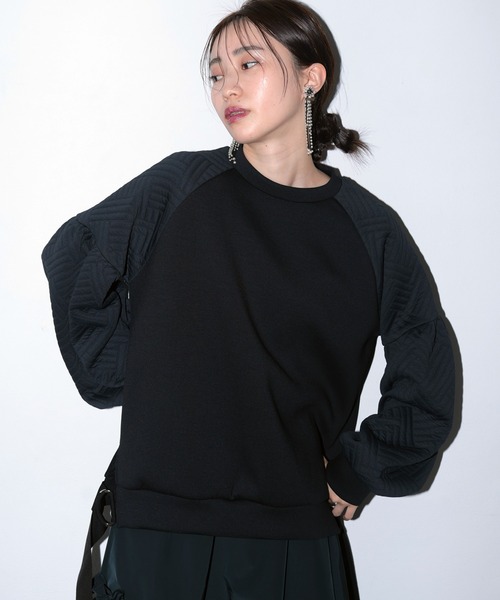 HERENCIA（ヘレンチア）の「キルティングドッキング ラグランスリーブ サイドベルト プルオーバー（スウェット・レディース・ブラック/カーキ/オフホワイト・FREE）」の10枚目の写真