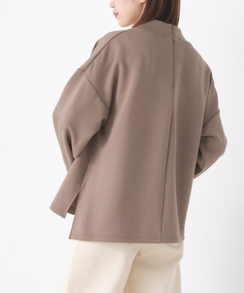 OMNES（オムネス）の「ダンボールニットスタンドカラー長袖プルオーバー（Tシャツ/カットソー・レディース・カーキ/モカ/ブラック/アイボリー・FREE）」の17枚目の写真