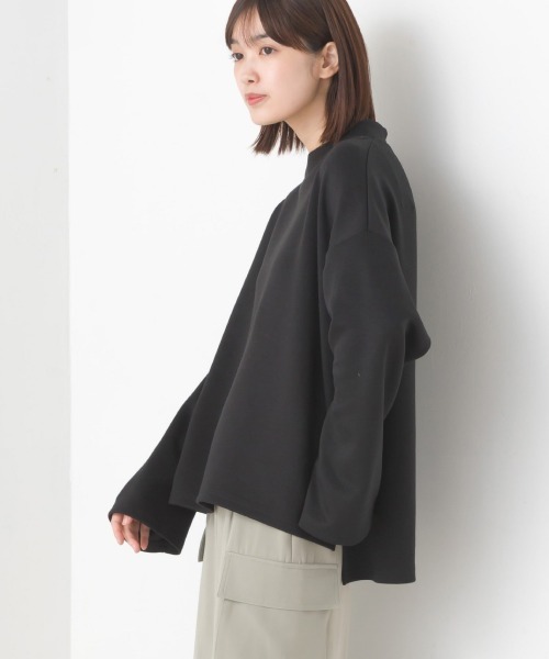 OMNES（オムネス）の「ダンボールニットスタンドカラー長袖プルオーバー（Tシャツ/カットソー・レディース・カーキ/モカ/ブラック/アイボリー・FREE）」の11枚目の写真