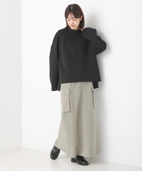 OMNES（オムネス）の「ダンボールニットスタンドカラー長袖プルオーバー（Tシャツ/カットソー・レディース・カーキ/モカ/ブラック/アイボリー・FREE）」の13枚目の写真