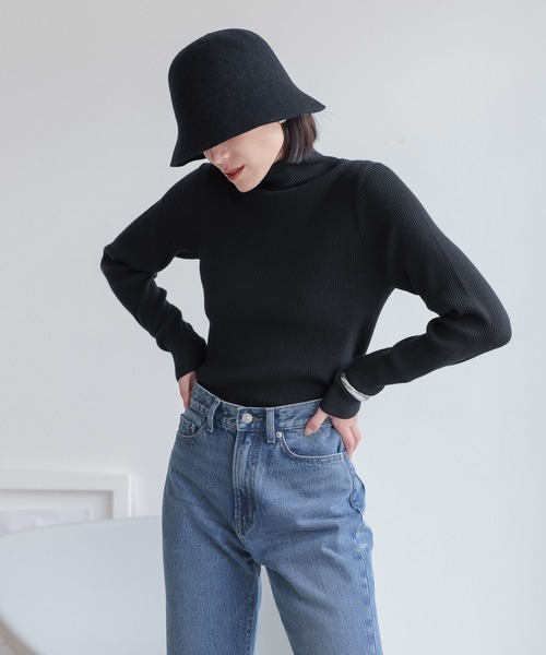 LOWRYS FARM(ローリーズファーム)の「マシンウォッシャブルタートル 967405(ニット/セーター・レディース・ブラック/グレー/レッド/オレンジ/ブルー/グリーン/アイボリー・FREE)」の3枚目の写真