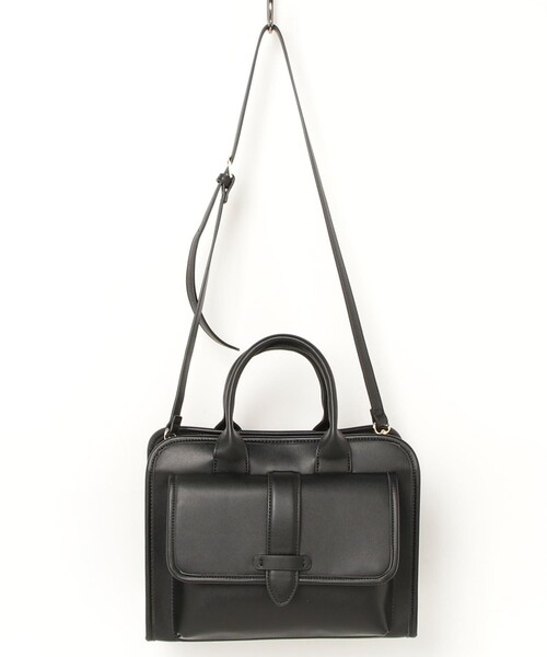 fredy emue(フレディエミュ)の「ベルトフラップパーテーショントートバッグ(トートバッグ・レディース・ベージュ/ブラック・FREE)」の6枚目の写真