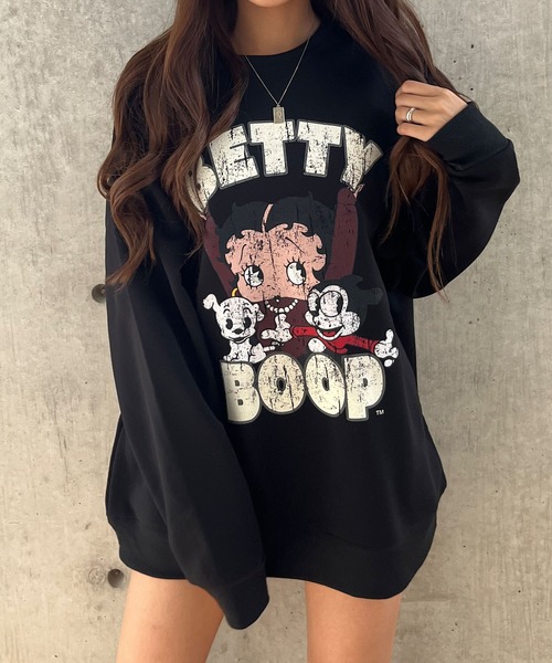 GLAMOROUS JANE(グラマラスジェーン)の「裏起毛BETTY BOOPBハートバックプリントプルオーバー(スウェット・レディース・ブラック/チャコールグレー/アイボリー・FREE)」の17枚目の写真