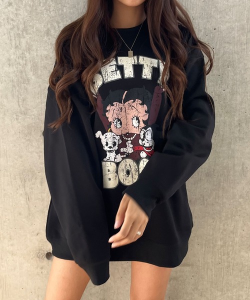 GLAMOROUS JANE(グラマラスジェーン)の「裏起毛BETTY BOOPBハートバックプリントプルオーバー(スウェット・レディース・ブラック/チャコールグレー/アイボリー・FREE)」の18枚目の写真