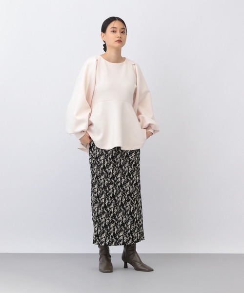 A part by（アパートバイ）の「ダンボールペプラムプルオーバー_長袖/（Tシャツ/カットソー・レディース・アイボリー/ブラック・FREE）」の3枚目の写真