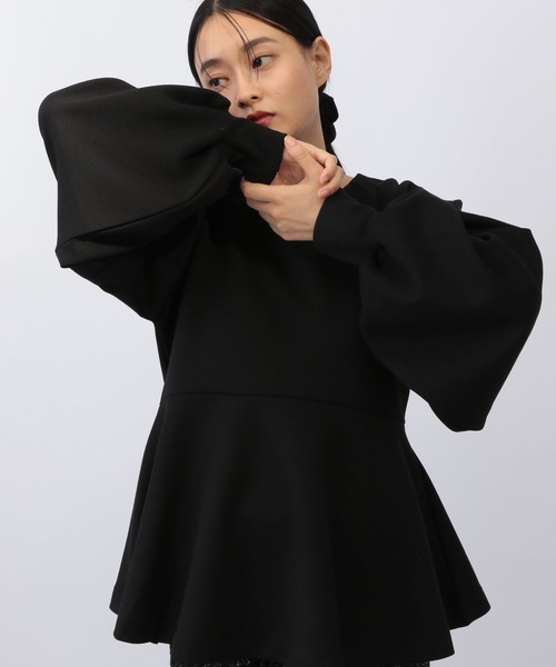 A part by（アパートバイ）の「ダンボールペプラムプルオーバー_長袖/（Tシャツ/カットソー・レディース・アイボリー/ブラック・FREE）」の11枚目の写真