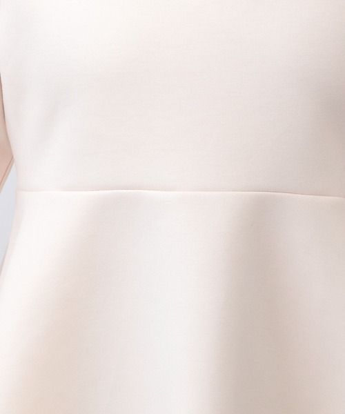 A part by（アパートバイ）の「ダンボールペプラムプルオーバー_長袖/（Tシャツ/カットソー・レディース・アイボリー/ブラック・FREE）」の20枚目の写真