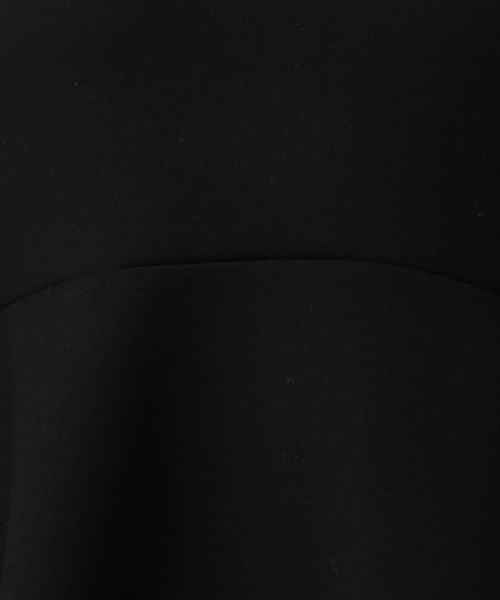 A part by（アパートバイ）の「ダンボールペプラムプルオーバー_長袖/（Tシャツ/カットソー・レディース・アイボリー/ブラック・FREE）」の21枚目の写真