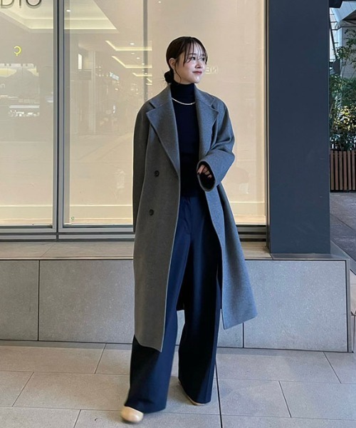 ETRE TOKYO（エトレトウキョウ）の「ダブルブレストリバーロングコート