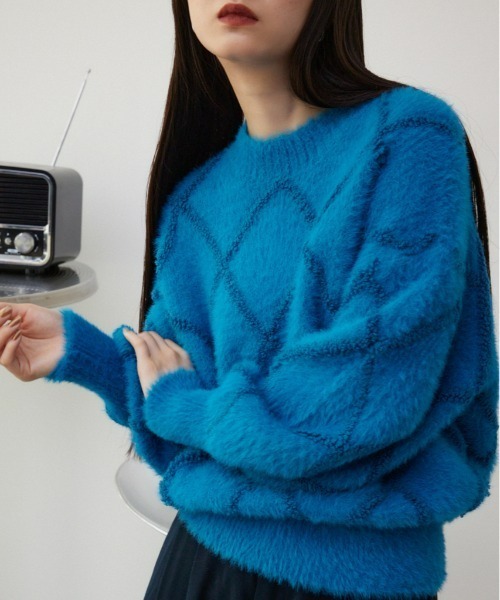 AZUL by moussy(アズールバイマウジー)の「チェックシャギーニットトップス(ニット/セーター・レディース・ライトグレー/ダークグレー/アイボリー/ブルー・FREE)」の4枚目の写真