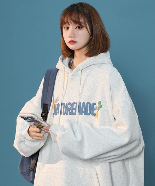 SHEPP(シープ)の「フラワーロゴ オーバーサイズパーカー(パーカー・レディース・アイボリー/ブルー/ブラック・XL/XXX-LARGE/M)」の7枚目の写真
